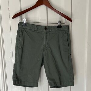 J Crew Men's Classic Green Chino Shorts